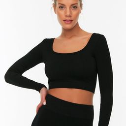 Trendyol Long Sleeves Crop Top-image-97