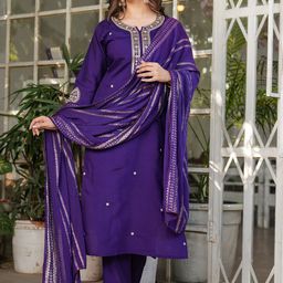 Happy Design Women Ethnic Motifs Embroidered Kurta with Trousers & With Dupatta-picture-26