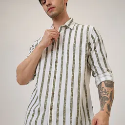 SPYKAR Men Slim Fit Vertical Striped Spread Collar Cotton Casual Shirt-image-80