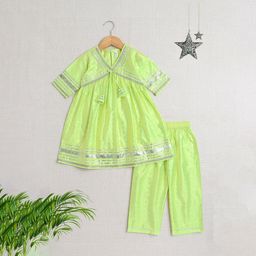 The Magic Wand Girls Floral Woven Design Gotta Patti Chanderi Silk Kurta with Trousers-image-69