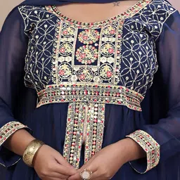 Delice Yoke Design Sequinned Georgette High Slit A-Line Kurta With Trousers & Dupatta image 4