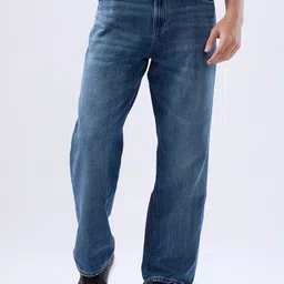SPYKAR Men Relaxed Fit Low-Rise Mildly Distressed Light Fade Stretchable Jeans-picture-40