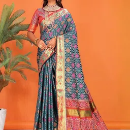 AKSH FASHION Blue Silk Blend Sarees-picture-5