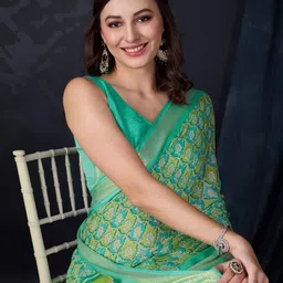 Mitera Ethnic Motif Zari Woven Saree-picture-4