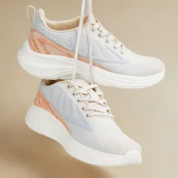 max Women Running Shoes-image-92