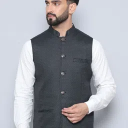 even Woven Design Nehru Jacket-image-0
