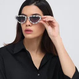 ZAADRAN Unisex Cateye Sunglasses with Polarised and UV Protected Lens image 2