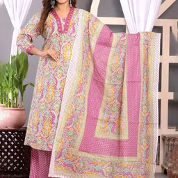 Women Floral Printed Cotton Kurta with Palazzos & Dupatta-picture-22