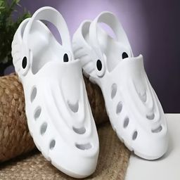 KNIEVL Men Self Design Clogs image 4