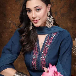 Stylum Women Regular Thread Work Kurta with Trousers & With Dupatta image 2