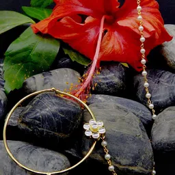 House of Pataudi Gold-Plated Kundan Ring Nosepin-image-9