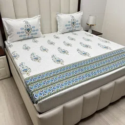 Pure Decor White & Blue Ethnic Motifs 330 TC King Bedsheet with 2 Pillow Covers-picture-29