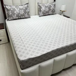 Pure Decor Grey & Grey Floral King Bedsheet with 2 Pillow Covers-image-71