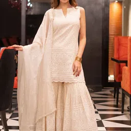 Royal Export Women Embroidered Regular Kurta with Trousers & With Dupatta-picture-25