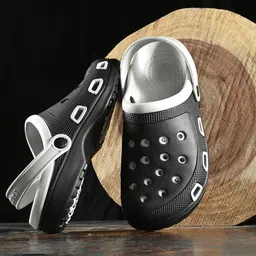 BIRDE Men Round Toe Clogs-24