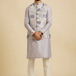 Manyavar Mandarin Collar Straight Kurta With Trousers & Nehru jacket-picture-15