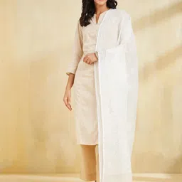 Fabindia Embroidered Dupatta with Chikankari-picture-33