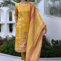 Hitarth Fashion Women Printed Regular Kurta with Trousers & With Dupatta-52