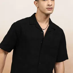 HIGHLANDER Men Mocklino Dobby Textured Solid Cuban Collar Relaxed Shirt-image-61