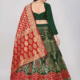 DIVASTRI Semi-Stitched Lehenga & Unstitched Blouse With Dupatta image 4