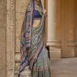Anouk Ajrak Printed Block Banarasi Saree image 4