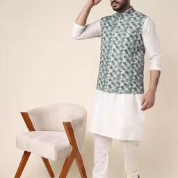W & G Printed Woven Nehru Jacket image 5