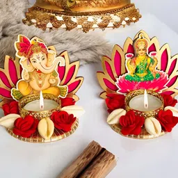 GADINFASHION Gold-Toned & Red 2 Pieces Candle Metal Holder-picture-14