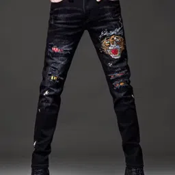 StyleCast x Revolte Men Skinny Fit Mid-Rise Light Fade Applique Stretchable Jeans-picture-16
