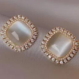 AKISON JEWELS Square Studs Earrings-35