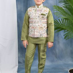 Sangria Boys Mandarin Collar Cotton Silk Kurta with Trousers And Waistcoat-picture-30