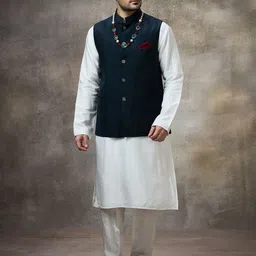 Rivaar By Rocky Star Mandarin Collar Straight Kurta With Pyjamas And Nehru Jacket-picture-26