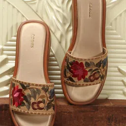 Anouk Women Open Toe Flatform Heel Sandals-51