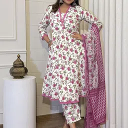 Ekta Textiles Women Floral Printed Regular A-Line Kurti with Pyjamas & Dupatta-38