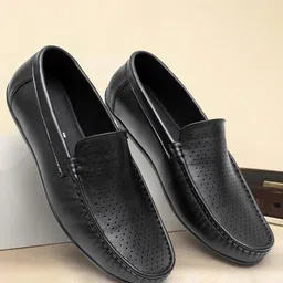 ARAMISH Men Perforations Leather Loafers-picture-7