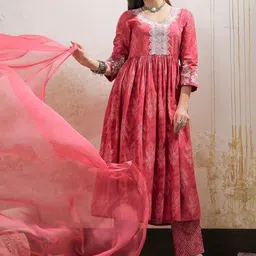 Shae by SASSAFRAS Floral Printed Thread Work Pure Cotton Kurta With Trousers & Dupatta-image-81