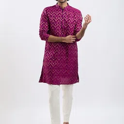 VASTRAMAY Men Floral Regular Kurta with Trousers-37
