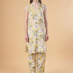 BAESD Floral Printed V-Neck Sleeveless Pure Cotton Straight Kurta With Palazzos-picture-17