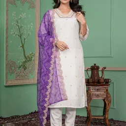 BAPS Women Floral Embroidered Thread Work Kurta with Trousers & With Dupatta Kurta Sets-picture-25