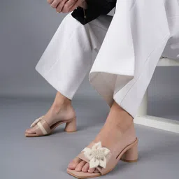 Mast & Harbour Women Open Toe Block Heels Sandals With Bows-picture-43