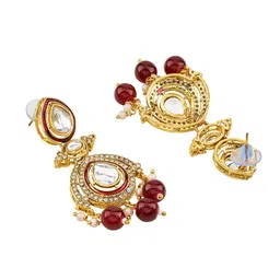 TEEJH Vismaya Gold-Plated Stone-Studded & Beaded Jewellery Set image 3
