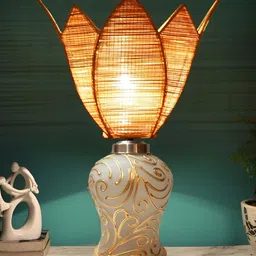 Aura Beige & Gold-Toned Rose Shape Glass & Wooden Table Lamp-20