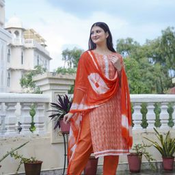 Anushansa Geometric Printed Thread Work Round Neck Straight Kurta With Trouser And Dupatta-image-25