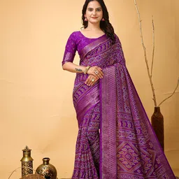 KAYOMMI Bandhani Printed Zari Kanjeevaram Saree-image-67