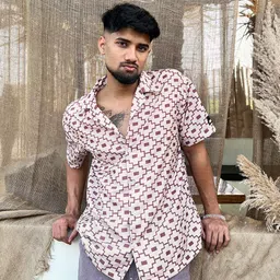 UNRL Men Printed Relaxed Fit Casual Shirt-picture-16