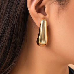 StyleCast x Revolte Teardrop Shaped Studs Earrings-33