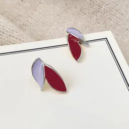 FIMBUL Silver Plated Leaf Shaped Studs-42