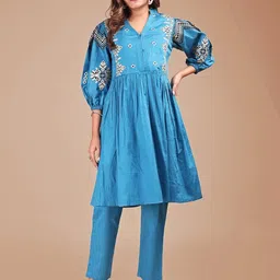 Tikhi Imli Embroidered V Neck Tunic With Trousers Co-Ords-image-86