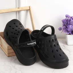 Smoothlite Men Rubber Clogs-16