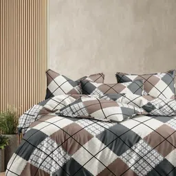 Laying Style White & Blue Geometric Polycotton 4 Piece Double King Regular Bedding Set-image-42