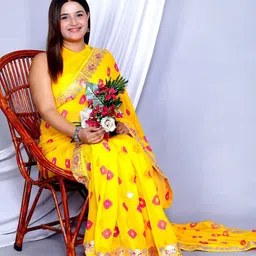 VL SAREES Bandhani Printed Gotta Patti Pure Chiffon Bandhani Saree-1